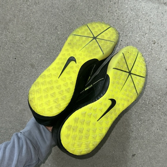 Nike zoom sneakers - Picture 6 of 9